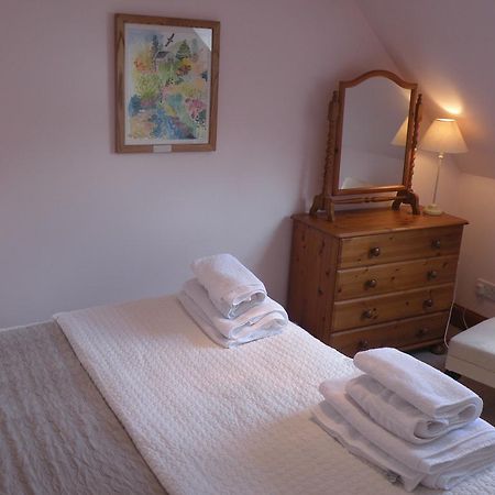 Mchugh And Loudon Cottages Saint Catherines ภายนอก รูปภาพ