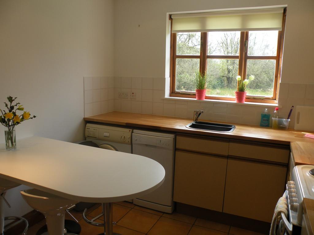 Mchugh And Loudon Cottages Saint Catherines ภายนอก รูปภาพ