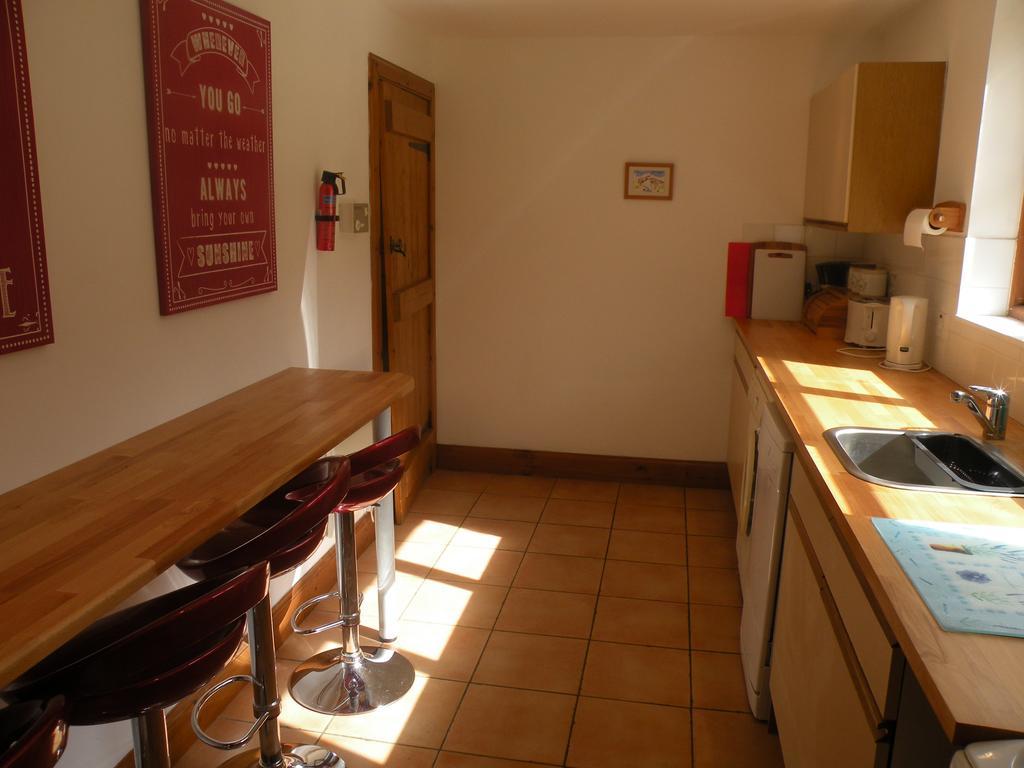 Mchugh And Loudon Cottages Saint Catherines ภายนอก รูปภาพ